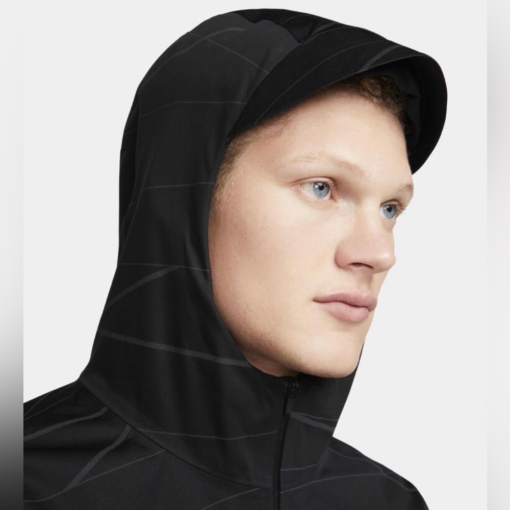 NWT Nike Storm-FIT Run Division Men's Running Jacket - Picture 3 of 8